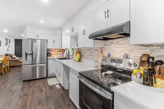 204 Montis Drive, Greenville, SC 29617