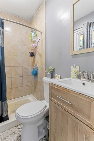 204 Montis Drive, Greenville, SC 29617