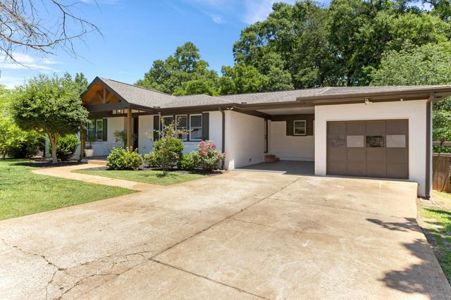 204 Montis Drive, Greenville, SC 29617