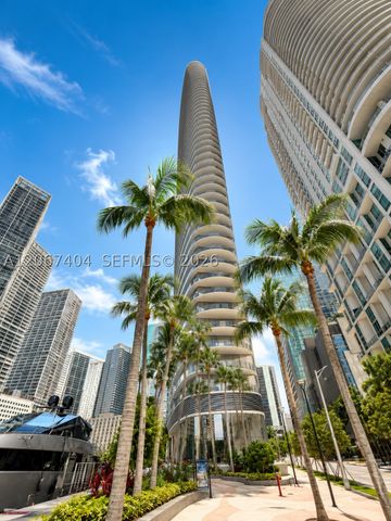 300 Biscayne Boulevard Way 2609W, Miami, FL 33131