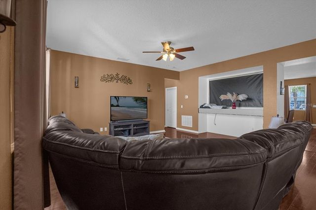 4523 ASHTUBULA COURT, Orlando, FL 32818