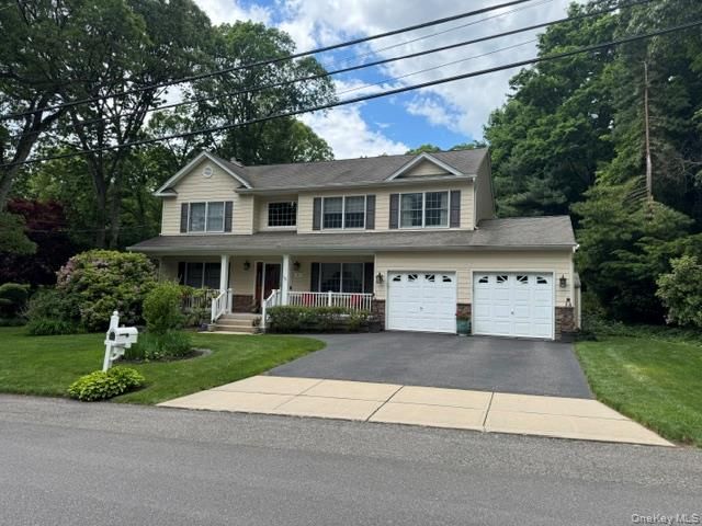 41 Shady Lane, Huntington, NY 11743