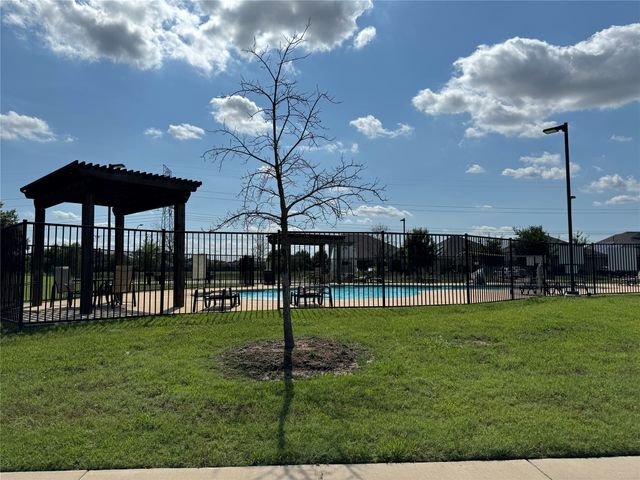 9125 Acre Meadows Lane, Arlington, TX 76002