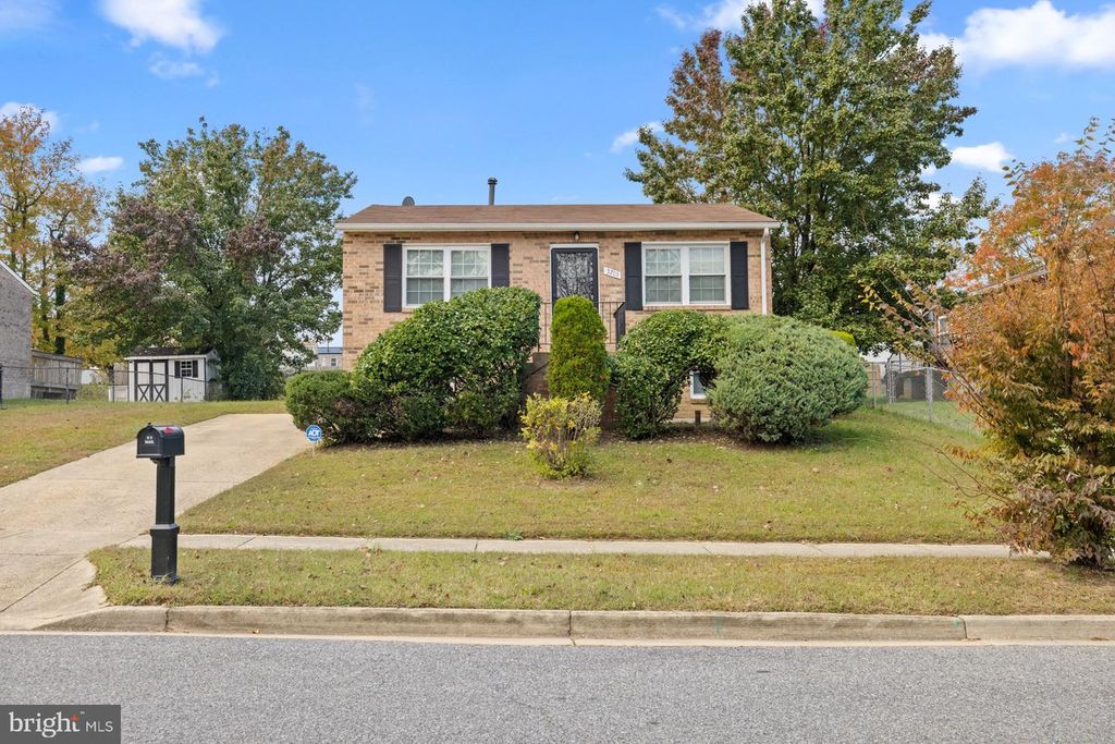 3703 KEYSTONE MANOR PL, District Heights, MD 20747