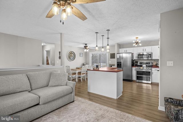 35511 GOLF COURSE DR, Mechanicsville, MD 20659