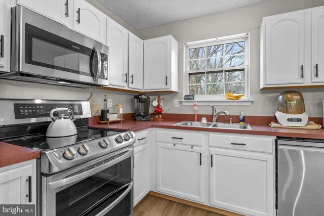 35511 GOLF COURSE DR, Mechanicsville, MD 20659