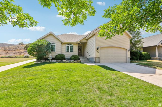 7363 N UTE DR, Eagle Mountain, UT 84005