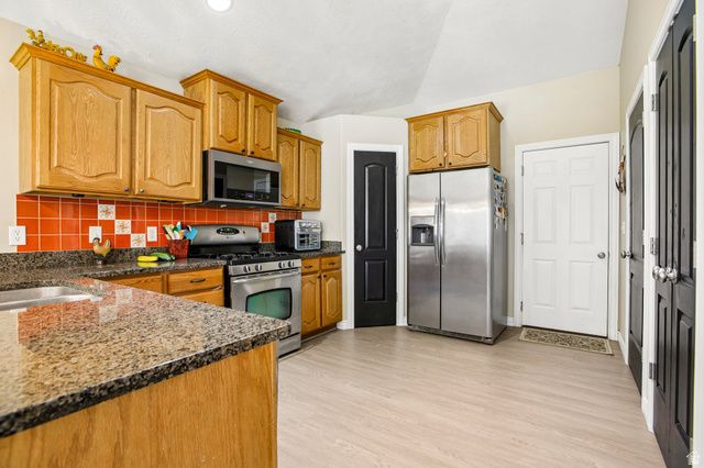 7363 N UTE DR, Eagle Mountain, UT 84005