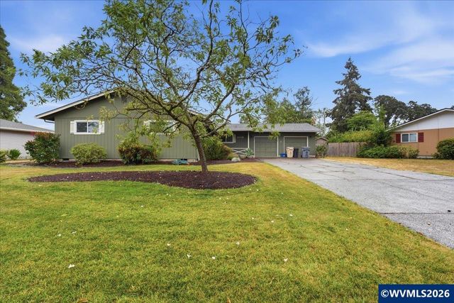 3146 South Shore Dr SE, Albany, OR 97322