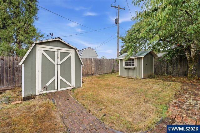 3146 South Shore Dr SE, Albany, OR 97322
