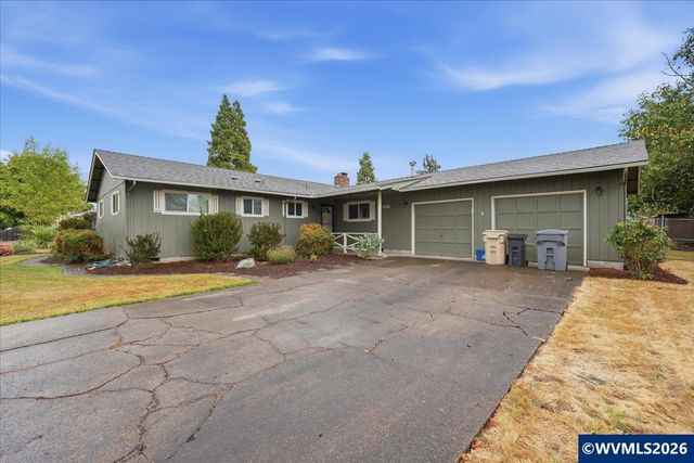 3146 South Shore Dr SE, Albany, OR 97322