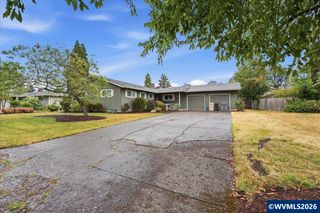 3146 South Shore Dr SE, Albany, OR 97322