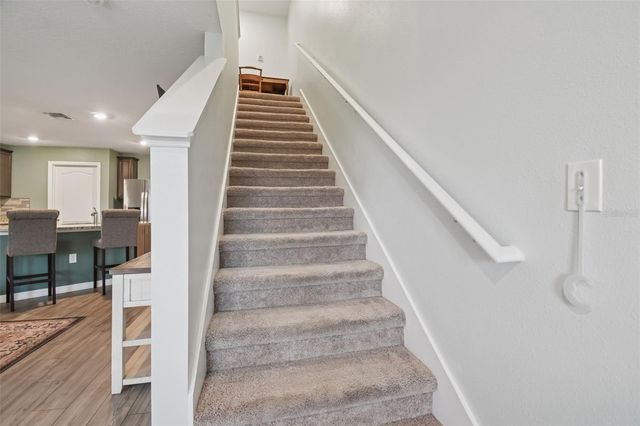 5228 NEW FRIENDSHIP PLACE, Tampa, FL 33619