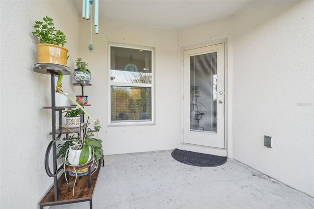 5228 NEW FRIENDSHIP PLACE, Tampa, FL 33619