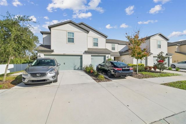 5228 NEW FRIENDSHIP PLACE, Tampa, FL 33619