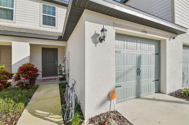 5228 NEW FRIENDSHIP PLACE, Tampa, FL 33619