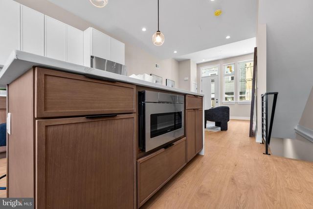 903 EMILY ST, Philadelphia, PA 19148