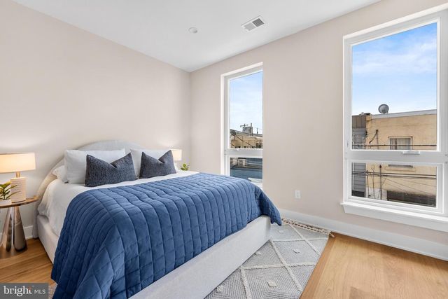903 EMILY ST, Philadelphia, PA 19148