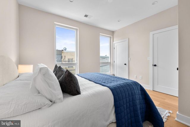 903 EMILY ST, Philadelphia, PA 19148