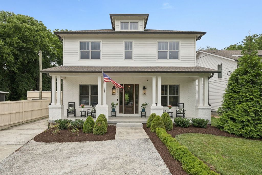 2811 Vaulx Ln, Nashville, TN 37204