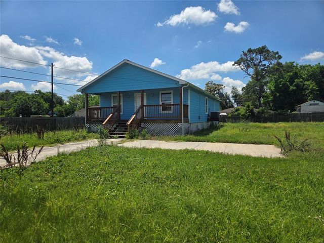 6403 O Brien Street, Hitchcock, TX 77563