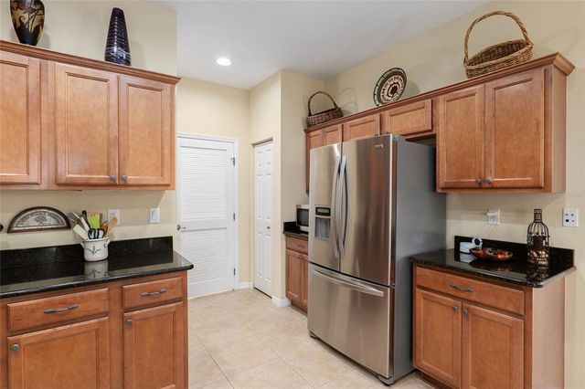 9274 SW 94TH LOOP, Ocala, FL 34481