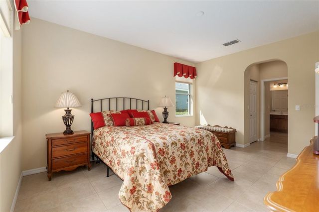 9274 SW 94TH LOOP, Ocala, FL 34481