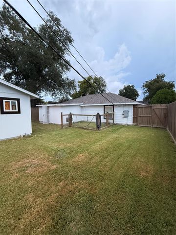 430 Sedgwick Drive, Houston, TX 77076