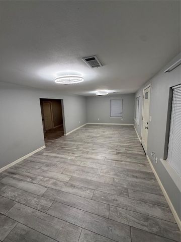 430 Sedgwick Drive, Houston, TX 77076
