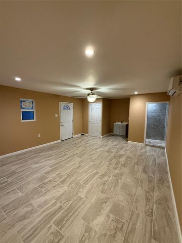 430 Sedgwick Drive, Houston, TX 77076