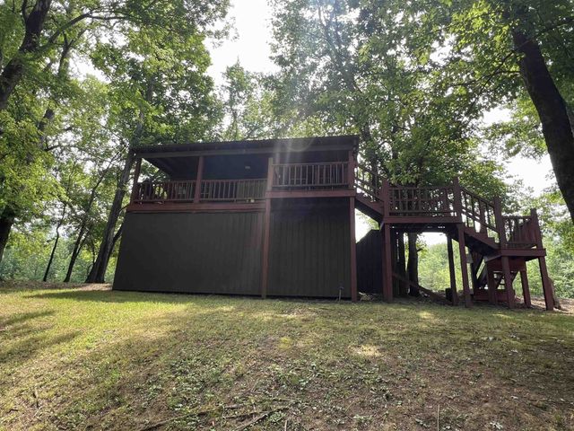 590 TOWBOAT LN, Adamsville, TN 38310