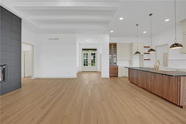 19657 MATHER Road, Sedalia, MO 65301