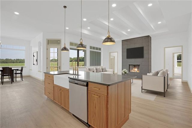 19657 MATHER Road, Sedalia, MO 65301