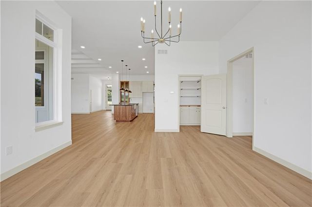 19657 MATHER Road, Sedalia, MO 65301