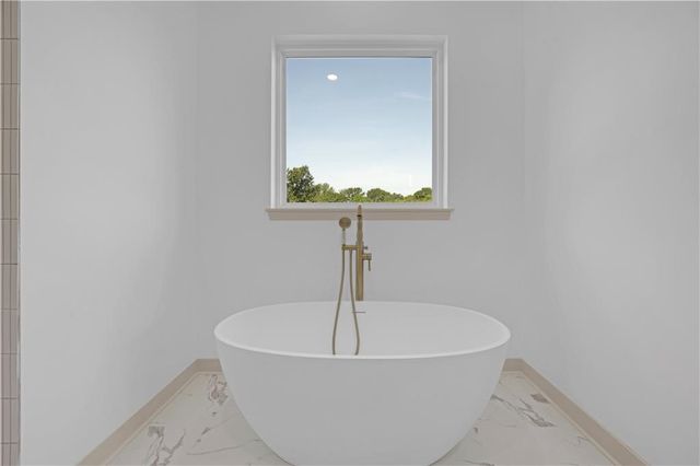 19657 MATHER Road, Sedalia, MO 65301