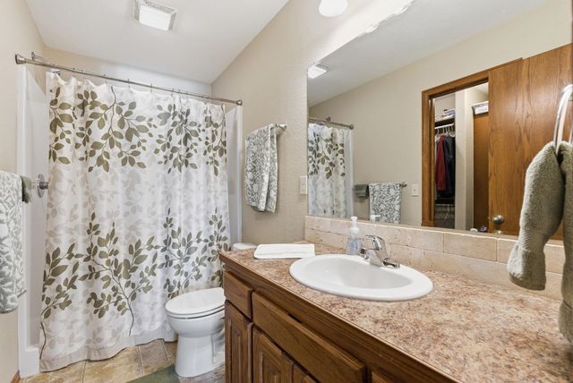 2851 W 3rd Ave., El Dorado, KS 67042