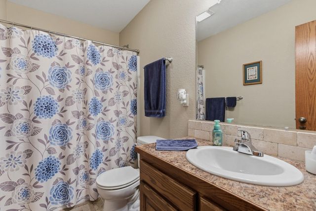 2851 W 3rd Ave., El Dorado, KS 67042