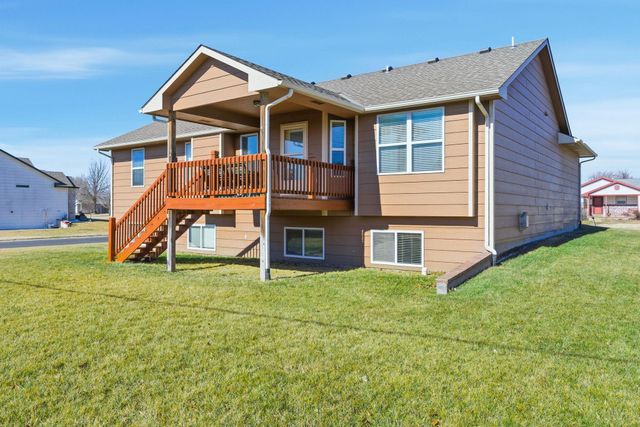 2851 W 3rd Ave., El Dorado, KS 67042