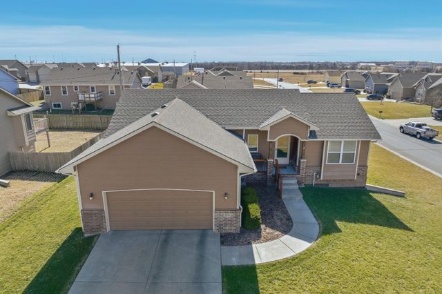 2851 W 3rd Ave., El Dorado, KS 67042