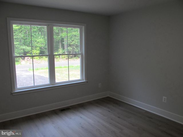134 WILDWOOD RD, Colonial Beach, VA 22443