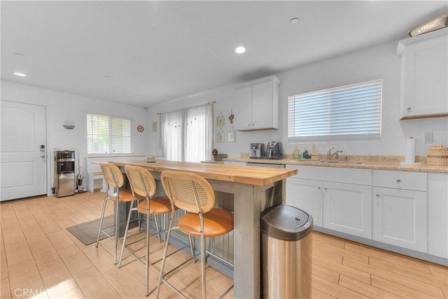 2898 E Sarnia, Ontario, CA 91761
