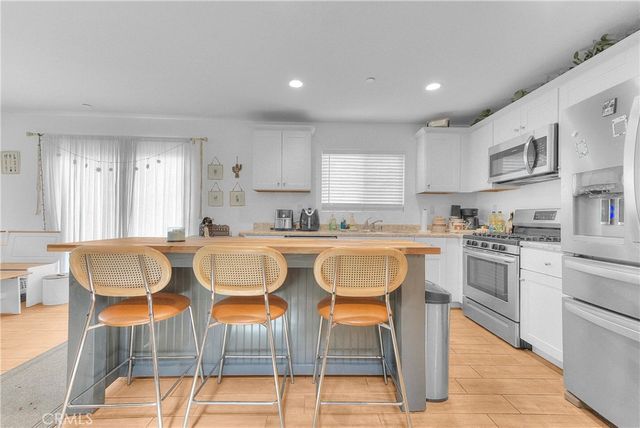 2898 E Sarnia, Ontario, CA 91761