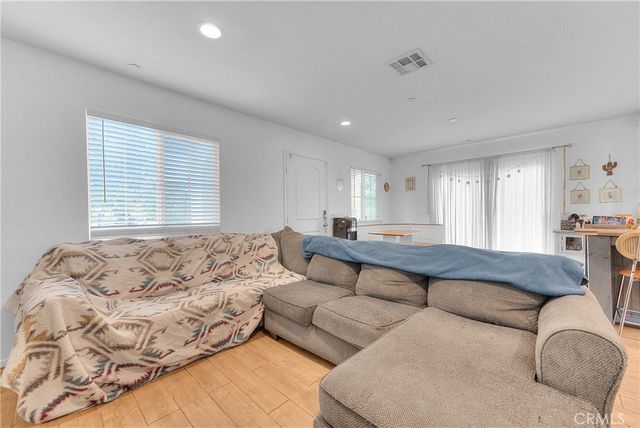 2898 E Sarnia, Ontario, CA 91761