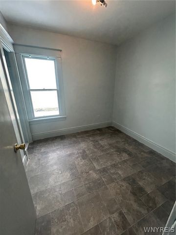 74 Philadelphia LOWER Street, Buffalo, NY 14207