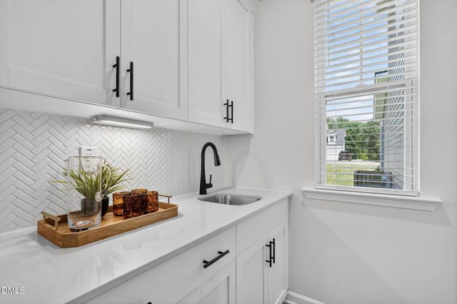 56 Eagle Rock Drive, Lillington, NC 27546