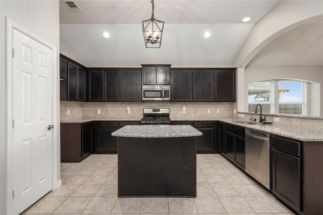 5539 Jay Thrush Drive, Richmond, TX 77407