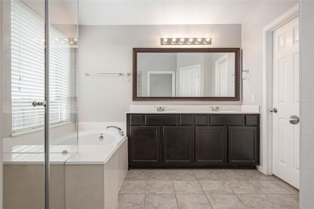 5539 Jay Thrush Drive, Richmond, TX 77407