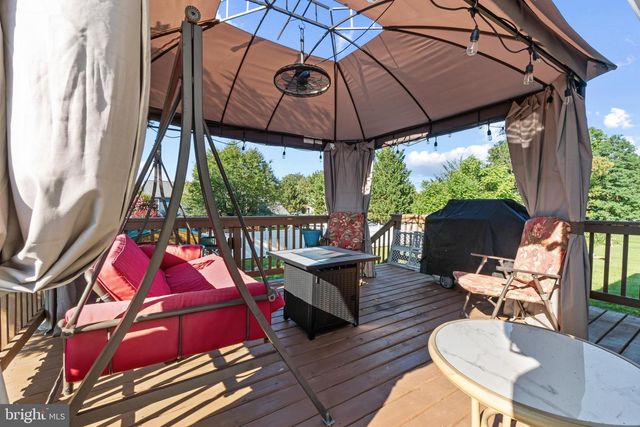 112 LARRY WAY, Bunker Hill, WV 25413