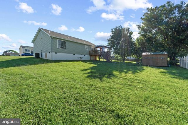 112 LARRY WAY, Bunker Hill, WV 25413