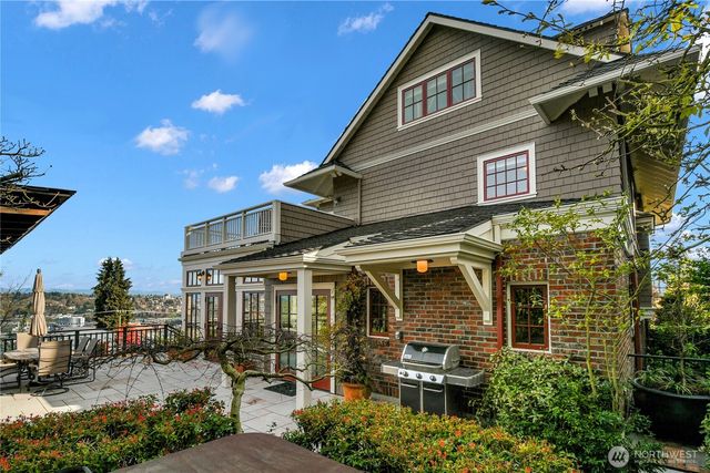 406 Galer Street, Seattle, WA 98109